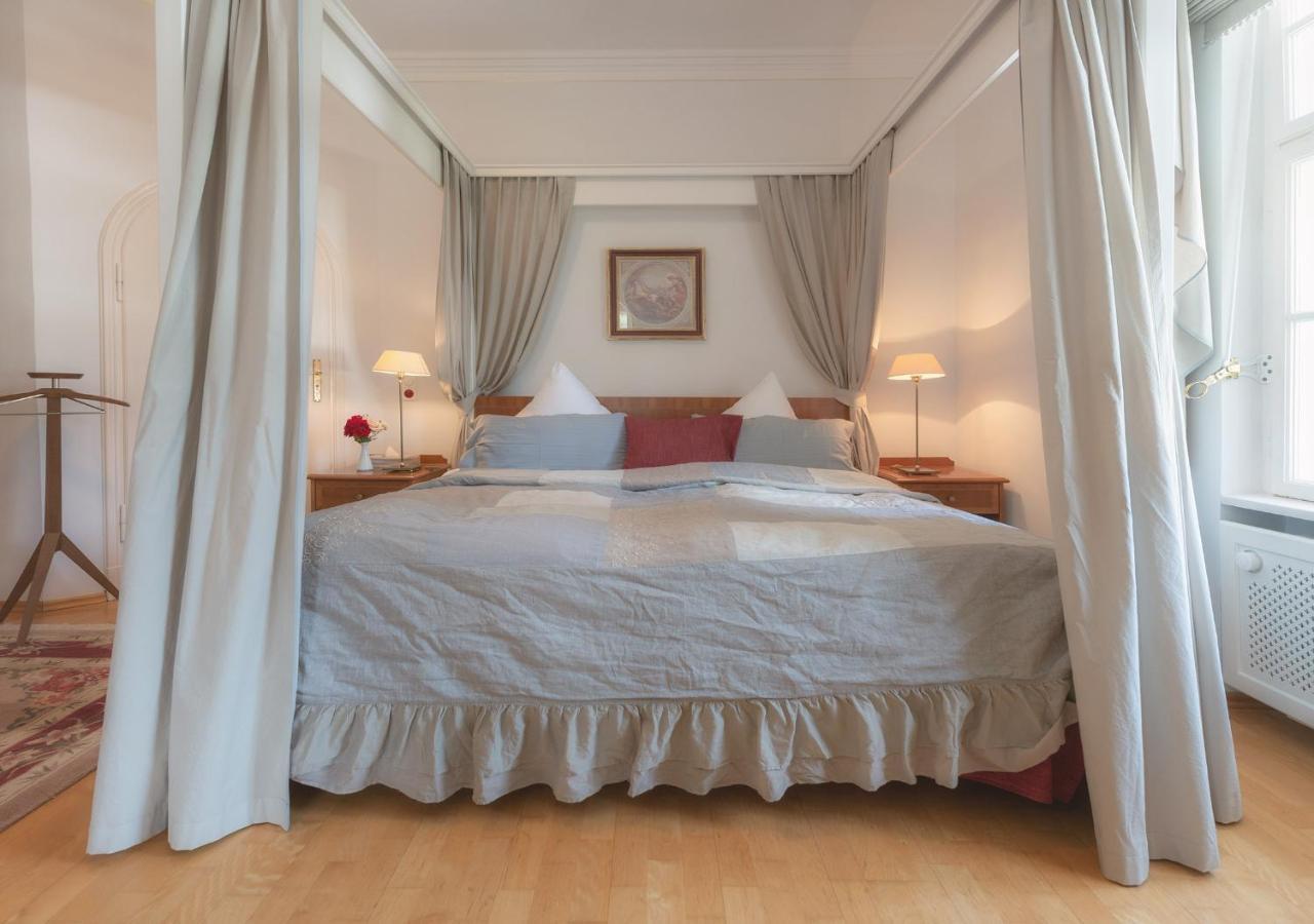 Biohotel Schlossgut Oberambach Ngoại thất bức ảnh