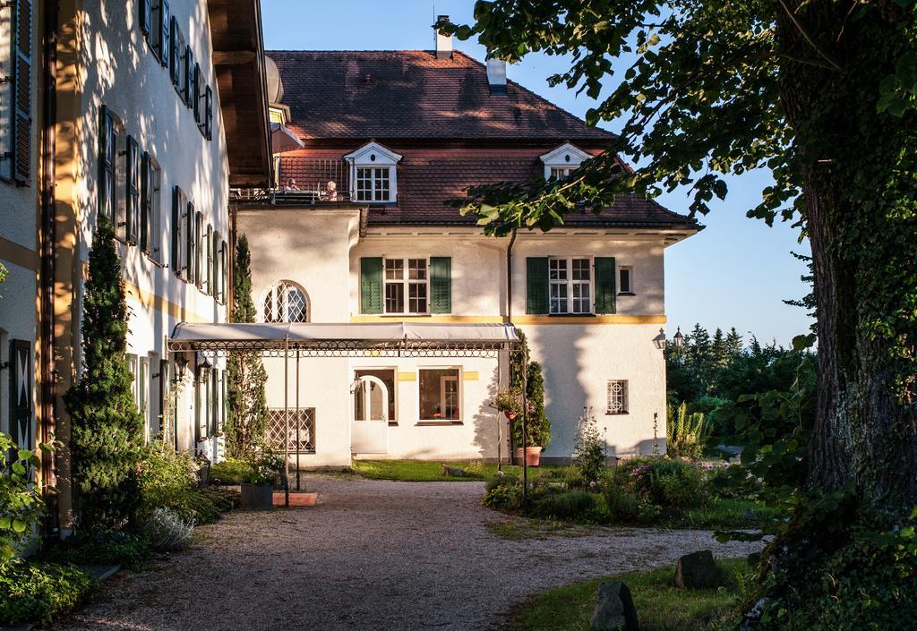 Biohotel Schlossgut Oberambach Ngoại thất bức ảnh