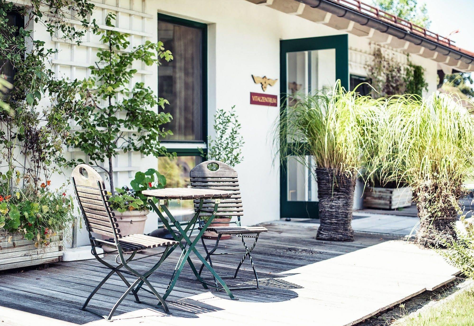 Biohotel Schlossgut Oberambach Ngoại thất bức ảnh