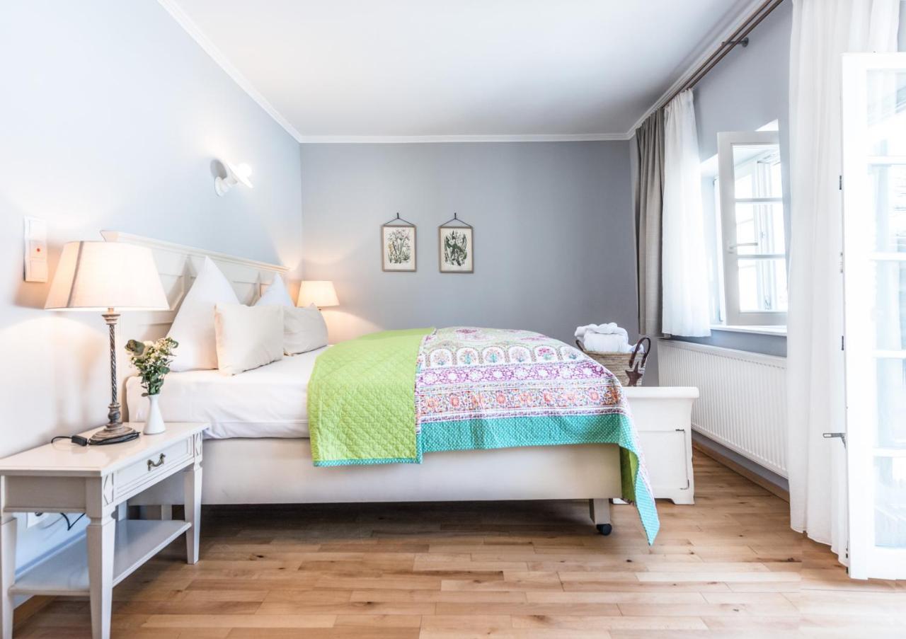 Biohotel Schlossgut Oberambach Ngoại thất bức ảnh